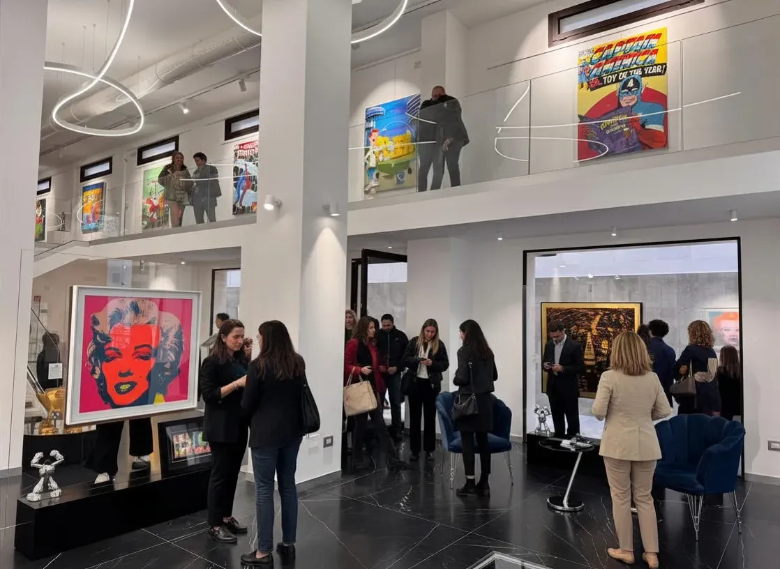 Una serata di arte, incontro e condivisione: la mostra conquista il pubblico